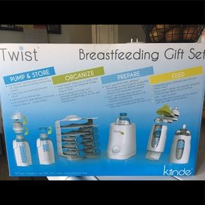 ****SOLD*****Kiinde Breastfeeding Gift Set** SOLD